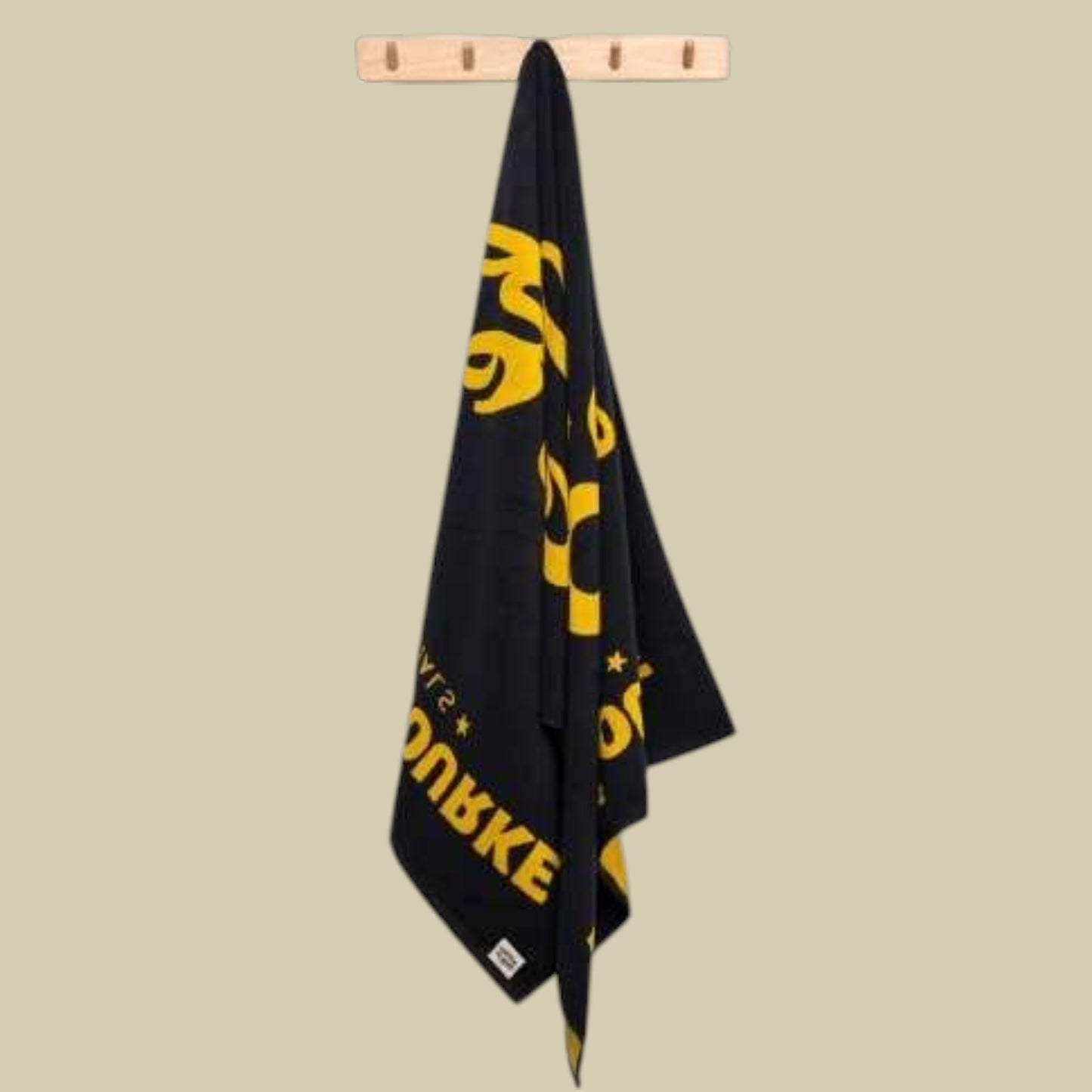 Beach Towel - Deluxe Yellow Splashe Cola BEACH TOWEL